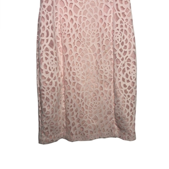 Karl Lagerfeld Light Pink Pencil Dress Rosette Cut Out Overlay Zip Closure SZ 4 - Picture 3 of 14